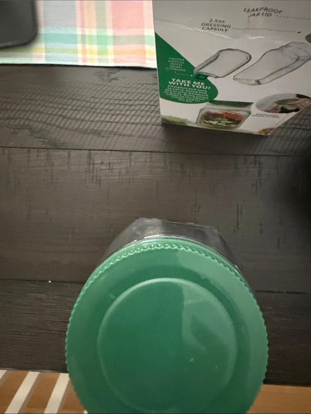 SALADkind White Box with Green Logo take along  lunch, salad